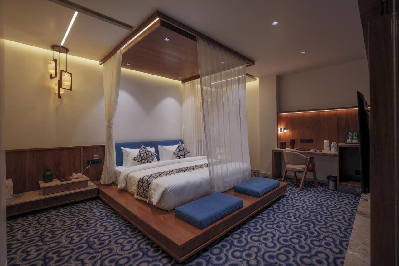 Hotel Aditya Mansingh Inn Сомнатх Экстерьер фото