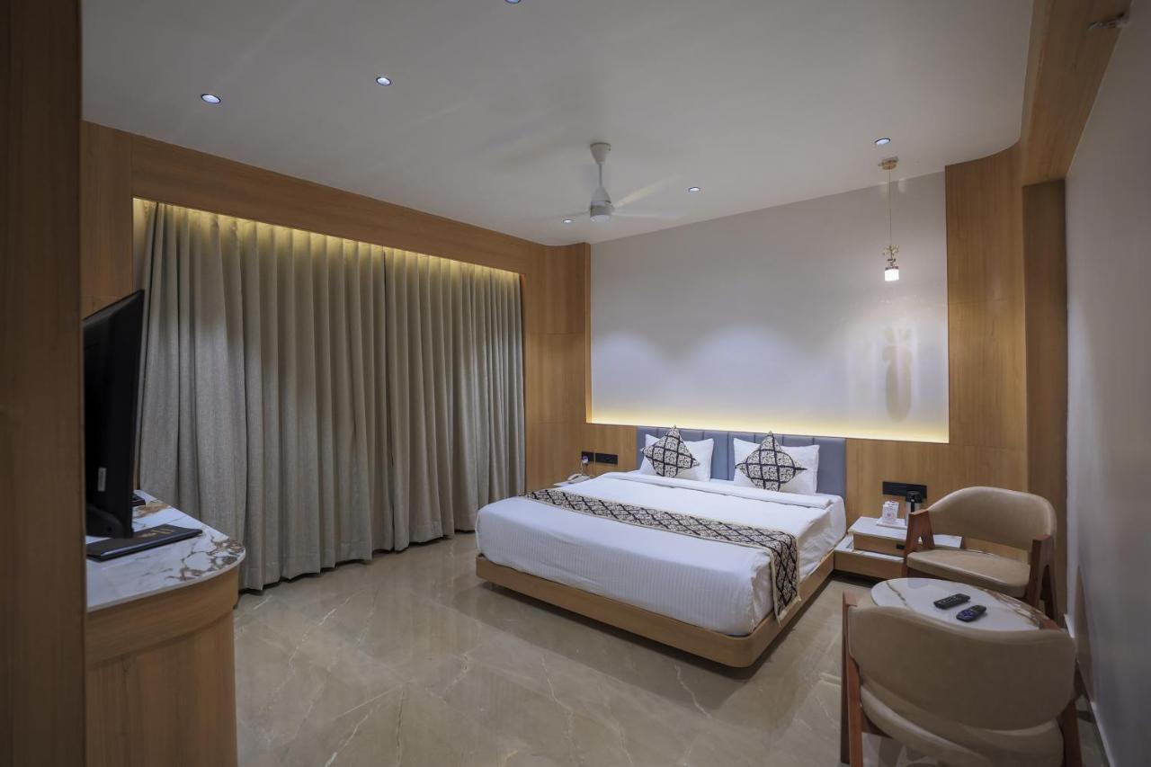 Hotel Aditya Mansingh Inn Сомнатх Экстерьер фото