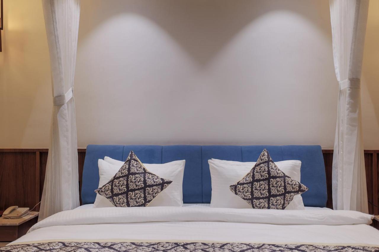 Hotel Aditya Mansingh Inn Сомнатх Экстерьер фото