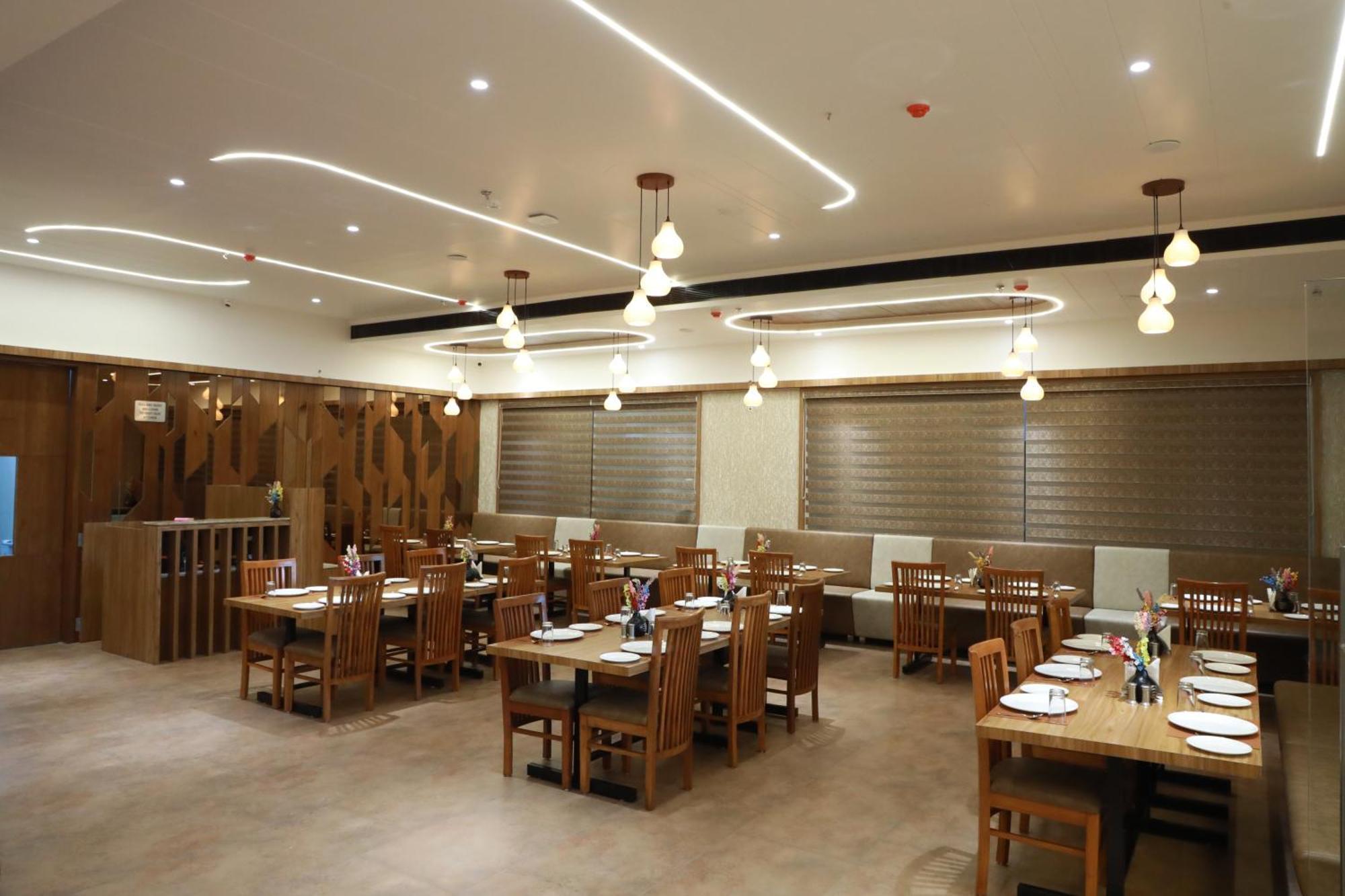 Hotel Aditya Mansingh Inn Сомнатх Экстерьер фото
