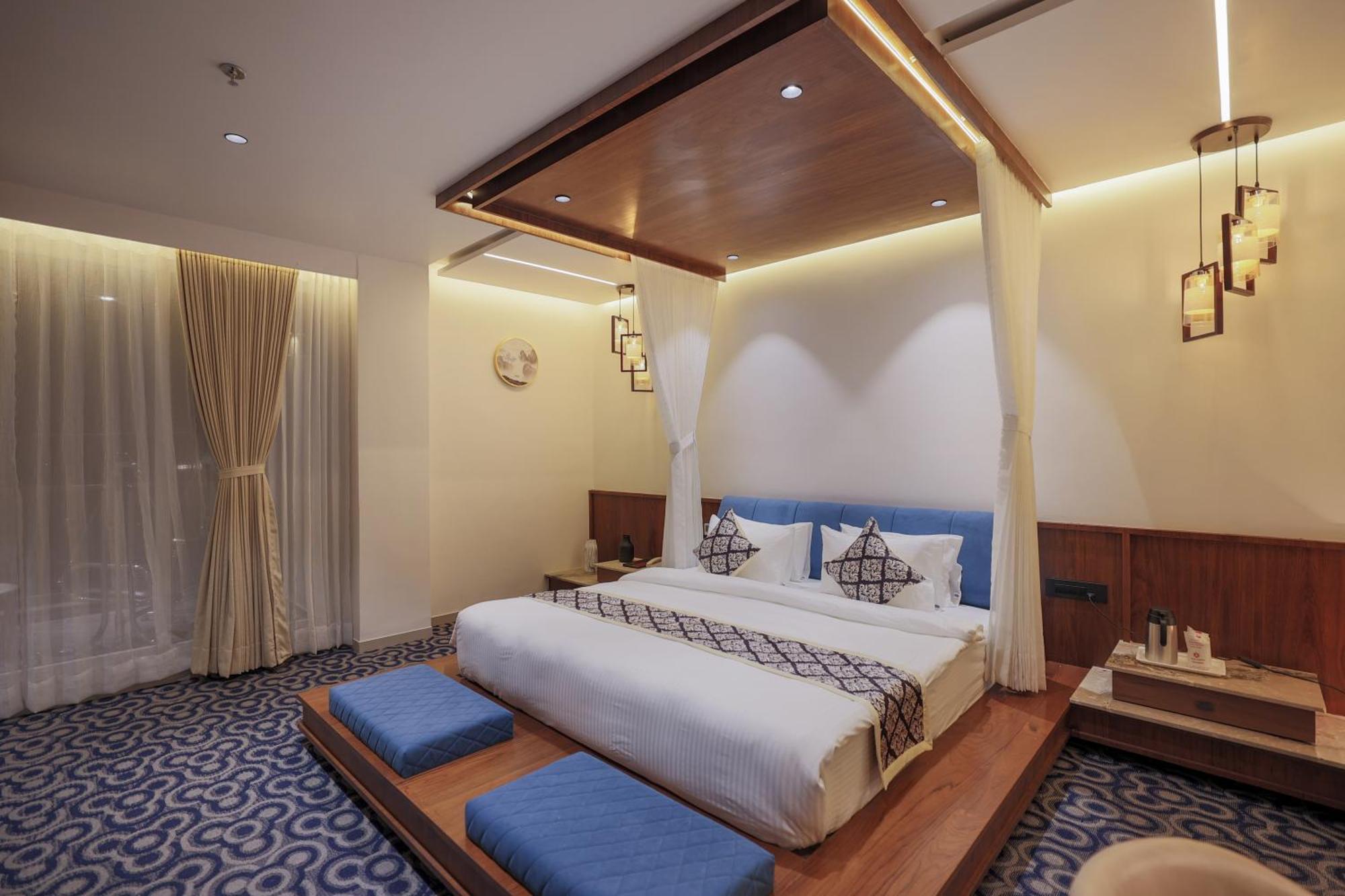 Hotel Aditya Mansingh Inn Сомнатх Экстерьер фото